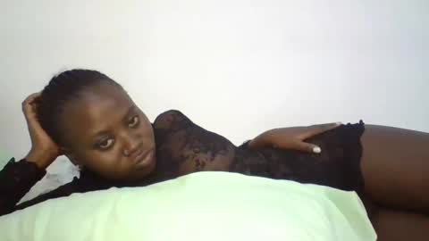 Remmy luna online show from February 18, 2025, 8:58 pm