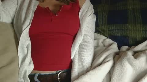 remote_couch online show from October 9, 2025, 4:27 pm