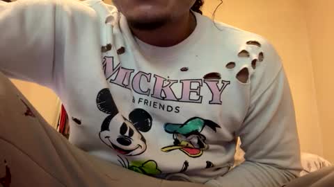 PRETTY BAMBY online show from December 11, 2024, 1:06 pm