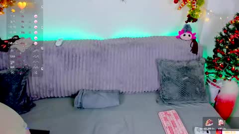 Snapshot of renaryugy chatting on January 6, 2025, 11:18 am RenaRyugy online show from January 6, 2025, 11:18 am