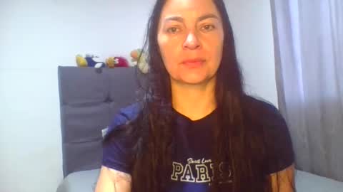 renata_hot1 online show from April 24, 2026, 10:23 pm