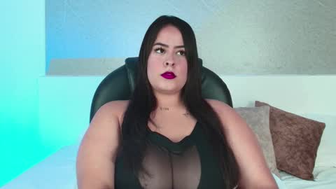 Snapshot of renata_reyes11 chatting on March 12, 2025, 4:19 am Renata  online show from March 12, 2025, 4:19 am