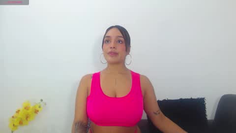 Snapshot of renatabrownn28 chatting on May 28, 2026, 4:32 am renatabrownn28 online show from May 28, 2026, 4:32 am