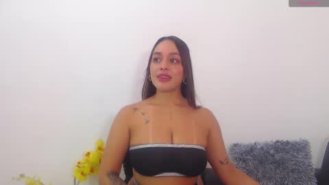 Snapshot of renatabrownn28 chatting on June 4, 2026, 6:36 pm renatabrownn28 online show from June 4, 2026, 6:36 pm