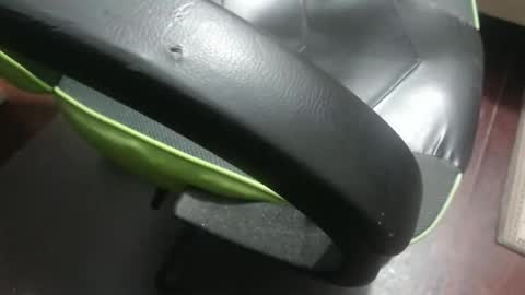 Snapshot of renato113 chatting on October 29, 2025, 12:57 am renato113 online show from October 29, 2025, 12:57 am