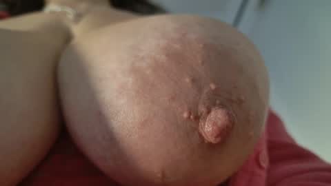 Renatta online show from January 7, 2025, 2:51 pm