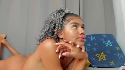  Renata  online show from December 13, 2024, 2:05 pm