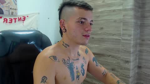 R E N E  online show from December 7, 2024, 7:16 am