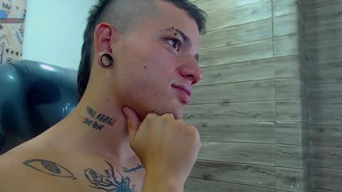 R E N E  online show from December 10, 2024, 6:54 am