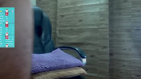 R E N E  online show from December 14, 2024, 11:18 am