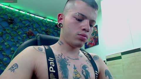 R E N E  online show from January 21, 2025, 12:18 pm