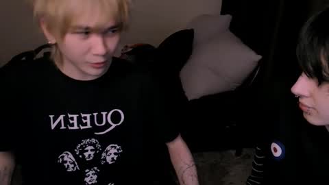 rennuts online show from February 3, 2026, 2:53 am