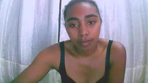 Rephaleta online show from November 4, 2025, 6:01 am