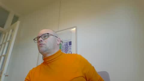 Attention whore online show from January 3, 2025, 1:14 pm