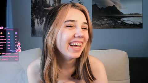 Snapshot of rexannebulson chatting on December 20, 2024, 8:17 am Elin online show from December 20, 2024, 8:17 am