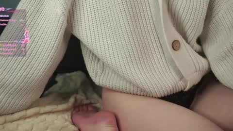 Snapshot of rexannebulson chatting on January 21, 2025, 4:43 am Elin online show from January 21, 2025, 4:43 am