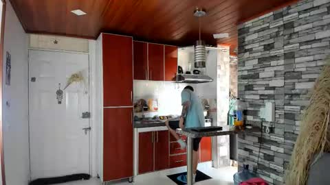 reymasterhot online show from October 12, 2025, 7:35 pm