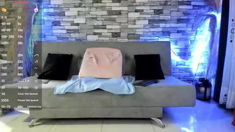 reymasterhot online show from October 24, 2025, 10:17 pm