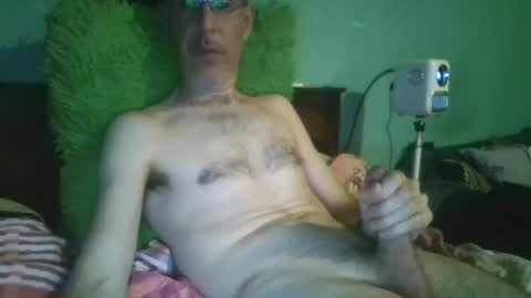 Snapshot of reyes_albert2006 chatting on March 16, 2026, 4:11 pm reyes_albert2006 online show from March 16, 2026, 4:11 pm