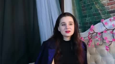 reynaedge online show from June 15, 2026, 8:22 pm