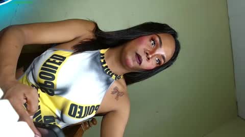 rhianasollway69 online show from November 9, 2025, 5:28 am