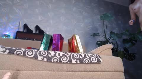 ria_32 online show from December 20, 2025, 3:02 am