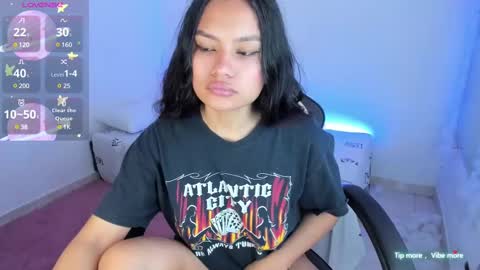 RianaK online show from February 12, 2025, 9:43 pm