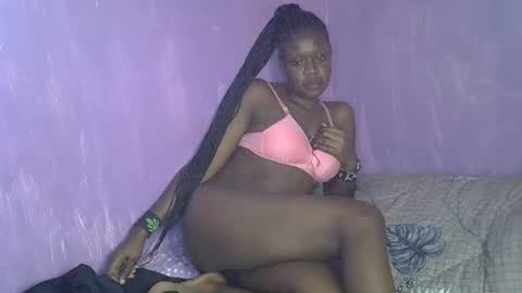 riana_sha online show from February 19, 2025, 5:27 pm