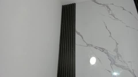 Riana online show from October 30, 2025, 4:58 am