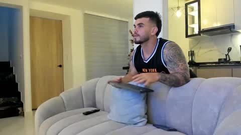 ricardogonzalez666 online show from January 10, 2026, 10:36 pm