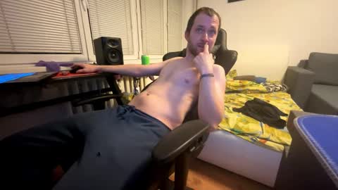 ricciardio online show from October 27, 2025, 11:20 pm