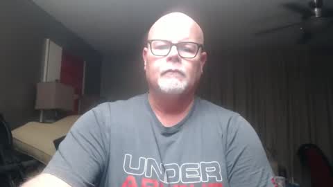 rich32937 online show from March 4, 2025, 9:18 am