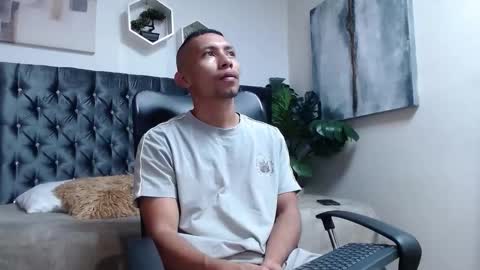 richar_voller online show from September 30, 2025, 11:15 am