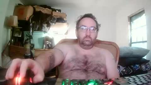 richard11268869 online show from May 14, 2026, 11:17 am