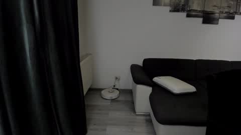 RichardDarell online show from February 17, 2026, 6:43 am