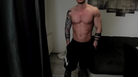 RichardDarell online show from March 12, 2026, 7:03 am