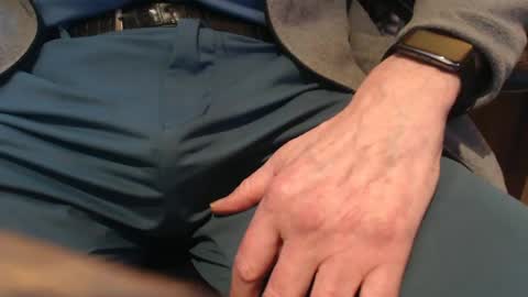 richarder7 online show from January 5, 2025, 2:41 pm