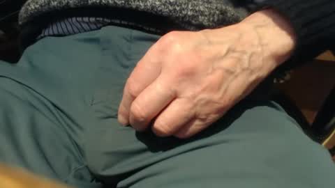 richarder7 online show from February 24, 2025, 8:03 pm