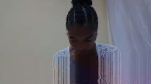 Snapshot of richella34 chatting on June 8, 2026, 1:33 pm richella34 online show from June 8, 2026, 1:33 pm