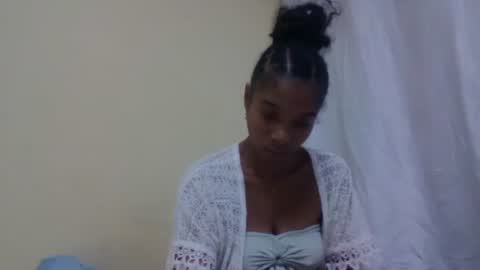 Snapshot of richella34 chatting on June 9, 2026, 8:53 pm richella34 online show from June 9, 2026, 8:53 pm