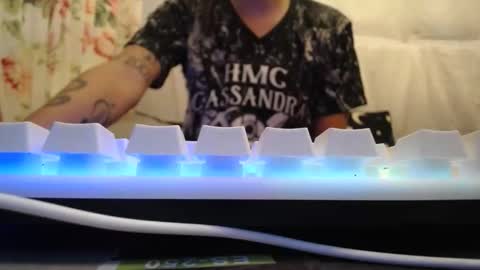 richelle online show from October 19, 2025, 4:35 am