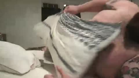 Snapshot of richsteve992415 chatting on November 10, 2025, 3:49 am RichhSteve online show from November 10, 2025, 3:49 am