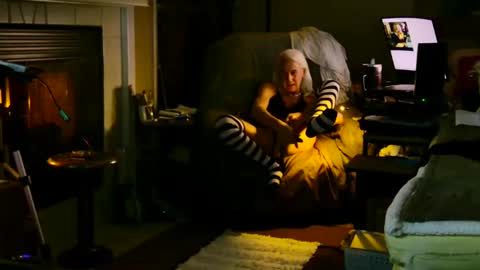 PINK HOLE TWINK online show from February 12, 2025, 4:12 am