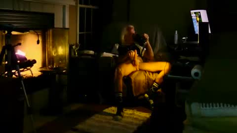 PINK HOLE TWINK online show from October 29, 2025, 4:37 am