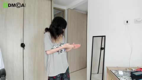 RickyDicot 13 online show from December 14, 2025, 8:57 pm