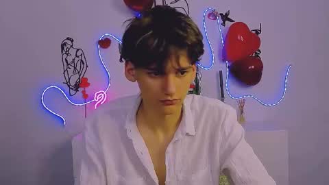 Rico online show from February 9, 2026, 8:24 pm