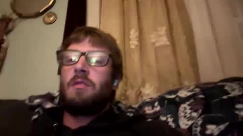 Snapshot of ricracks11 chatting on October 7, 2025, 12:52 am ricracks11 online show from October 7, 2025, 12:52 am