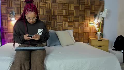 Snapshot of rihannadeep chatting on February 2, 2026, 10:03 am Sara online show from February 2, 2026, 10:03 am