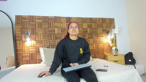 Snapshot of rihannadeep chatting on February 3, 2026, 9:58 am Sara online show from February 3, 2026, 9:58 am