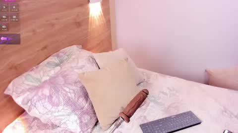 Snapshot of rihannadeep chatting on February 19, 2026, 11:28 am Sara online show from February 19, 2026, 11:28 am